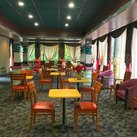 Budgetel Inn And Suites เบอร์มิงแฮม ภายนอก รูปภาพ